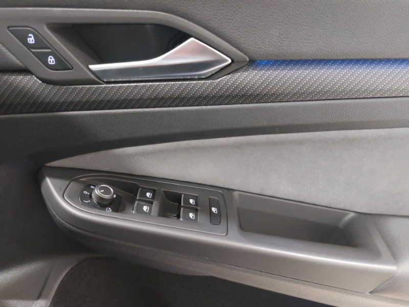 Used Volkswagen Golf 2021 for sale - 76639291: Photo 19