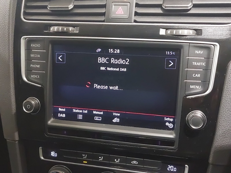 Used Volkswagen Golf 2016 for sale - 77154891: Photo 10