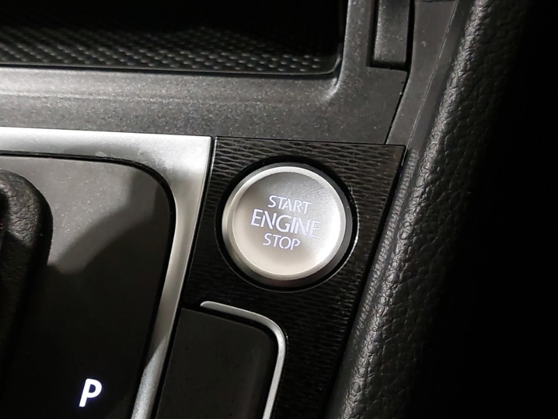 Used Volkswagen Golf 2016 for sale - 77154891: Photo 12