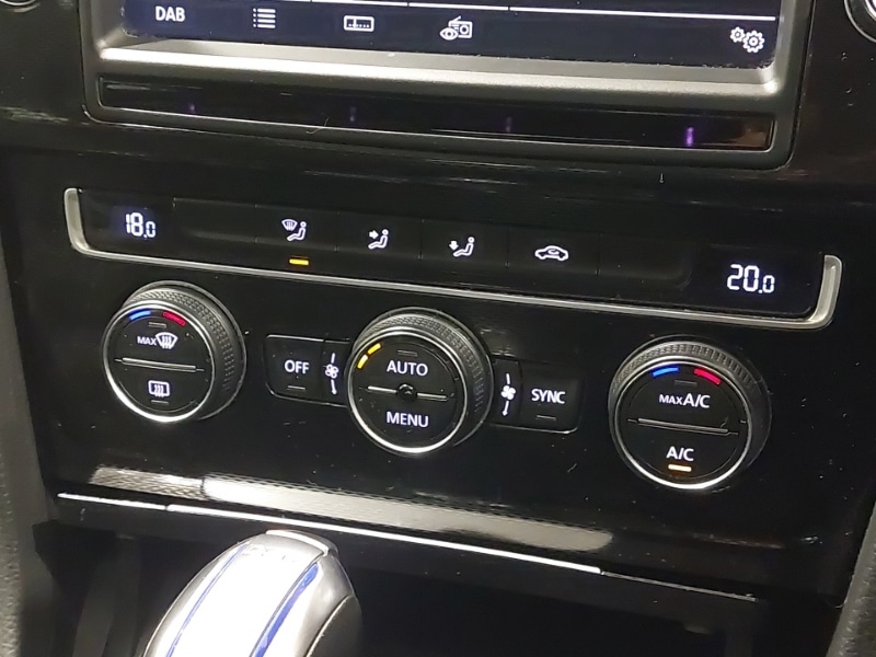 Used Volkswagen Golf 2016 for sale - 77154891: Photo 13