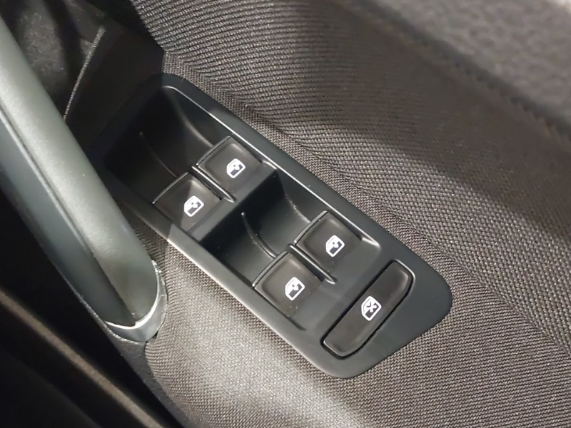 Used Volkswagen Golf 2016 for sale - 77154891: Photo 19