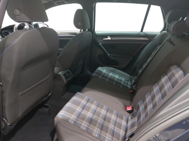 Used Volkswagen Golf 2016 for sale - 77154891: Photo 6