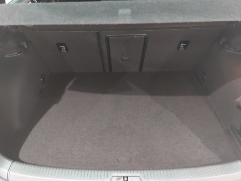 Used Volkswagen Golf 2016 for sale - 77154891: Photo 8