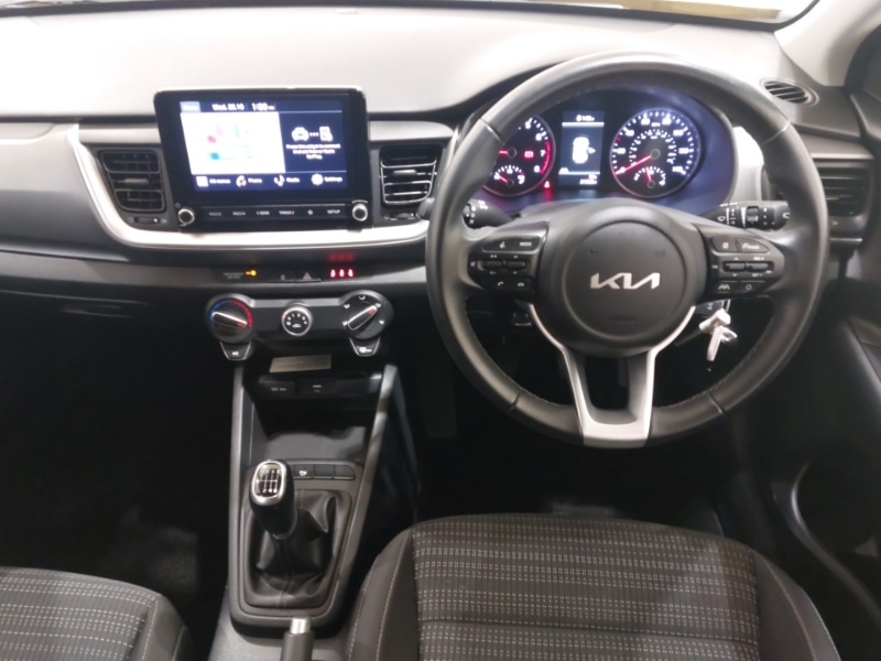 Used Kia Stonic 2022 for sale - 76348335: Photo 7