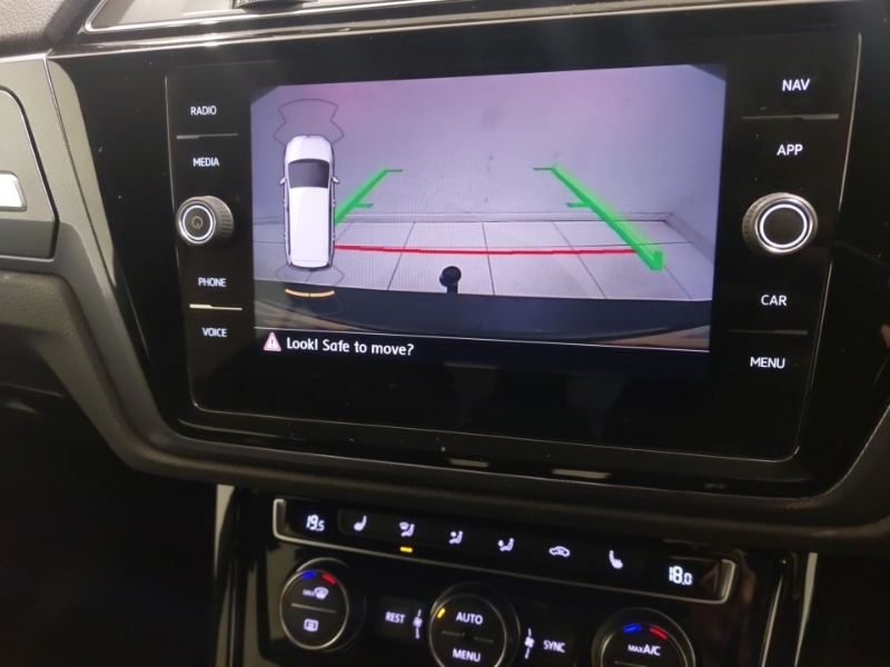 Used Volkswagen Touran 2017 for sale - 78113055: Photo 10