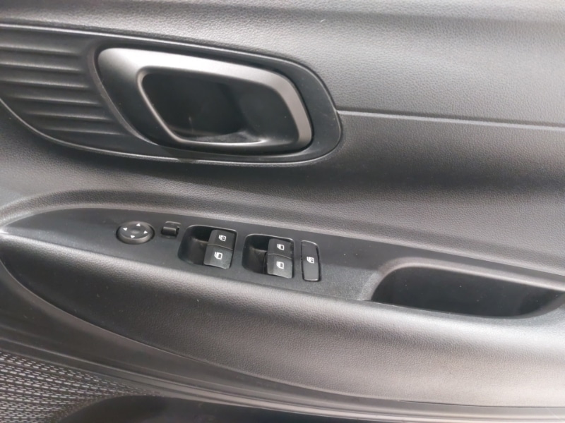 Used Hyundai i20 2022 for sale - 76492933: Photo 19