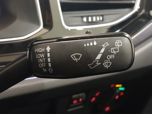 Used Volkswagen Polo 2019 for sale - 76317640: Photo 18