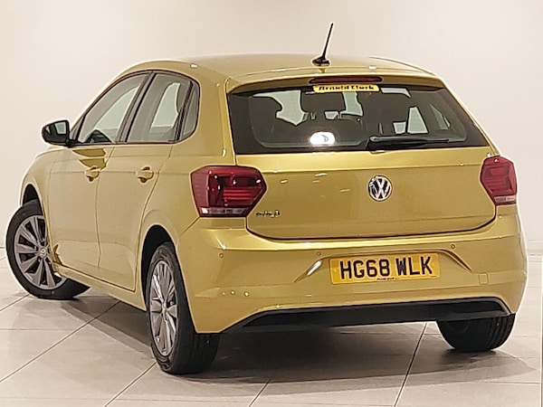 Used Volkswagen Polo 2019 for sale - 76317640: Photo 3