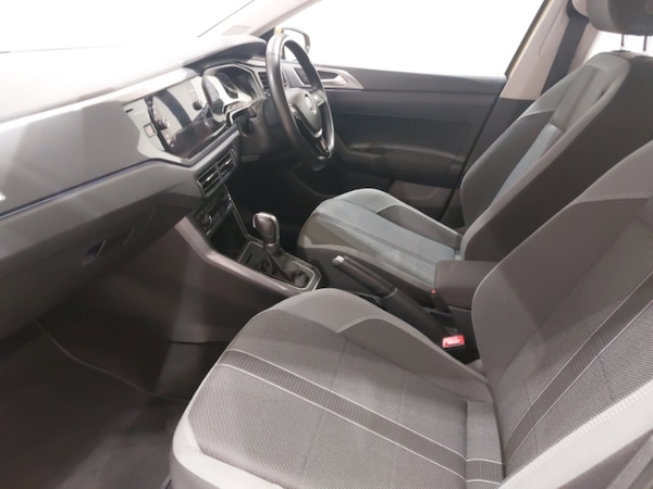 Used Volkswagen Polo 2019 for sale - 76317640: Photo 5