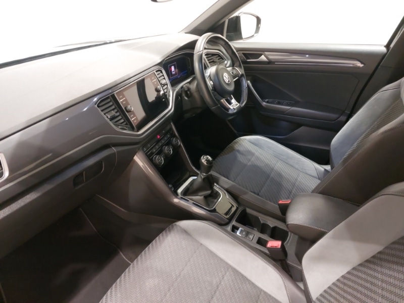 Used Volkswagen T-Roc 2019 for sale - 76213318: Photo 5