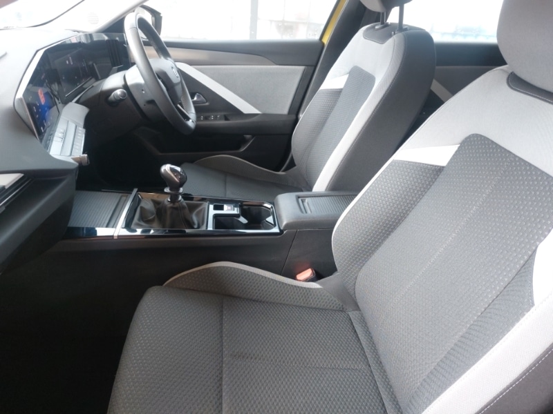 Used Vauxhall Astra 2022 for sale - 76091690: Photo 5