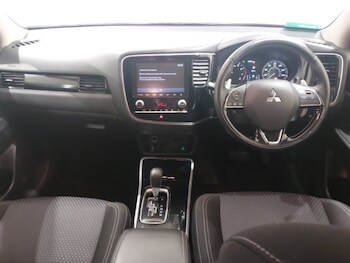Used Mitsubishi Outlander 2020 for sale - 77816173: Photo