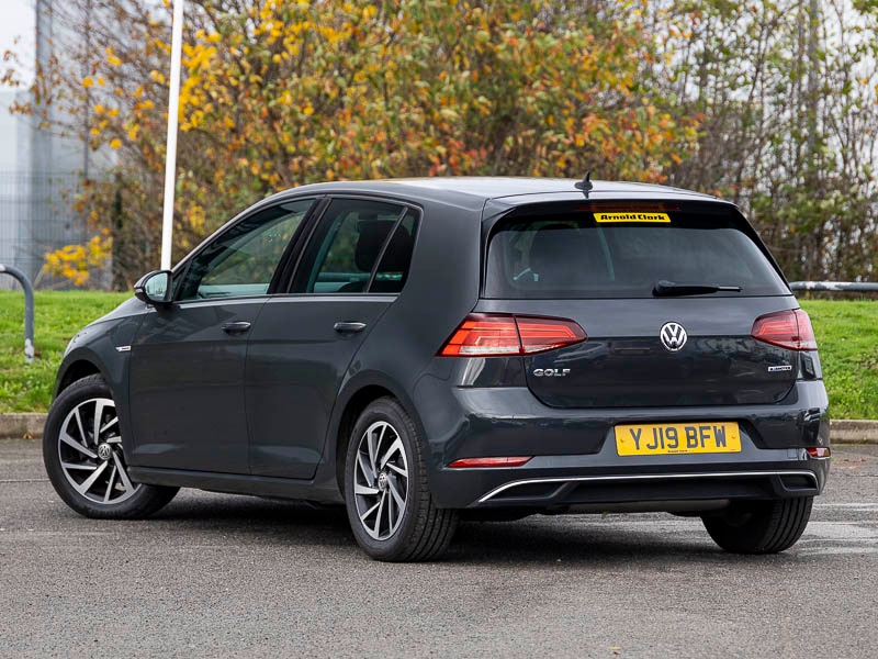 Used Volkswagen Golf 2019 for sale - 76636592: Photo 3