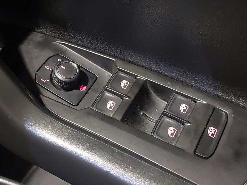 Used Volkswagen Polo 2019 for sale - 77702147: Photo 19