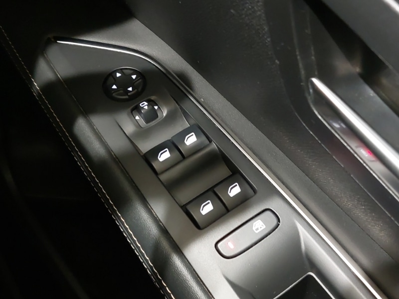 Used Peugeot 3008 2019 for sale - 77126523: Photo 19