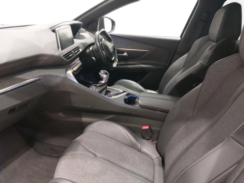 Used Peugeot 3008 2019 for sale - 77126523: Photo 5