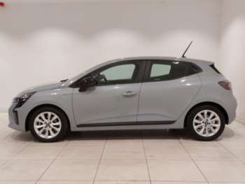 Used Renault Clio 2024 for sale - 74647506: Photo