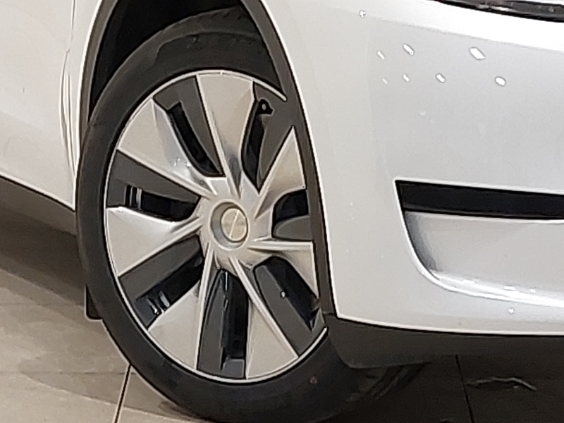 Used Tesla Model Y 2024 for sale - 76816021: Photo 9