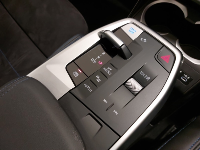 Used BMW iX1 2023 for sale - 76053889: Photo 15