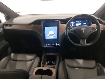 Used Tesla Model X 2020 for sale - 75558473: Photo