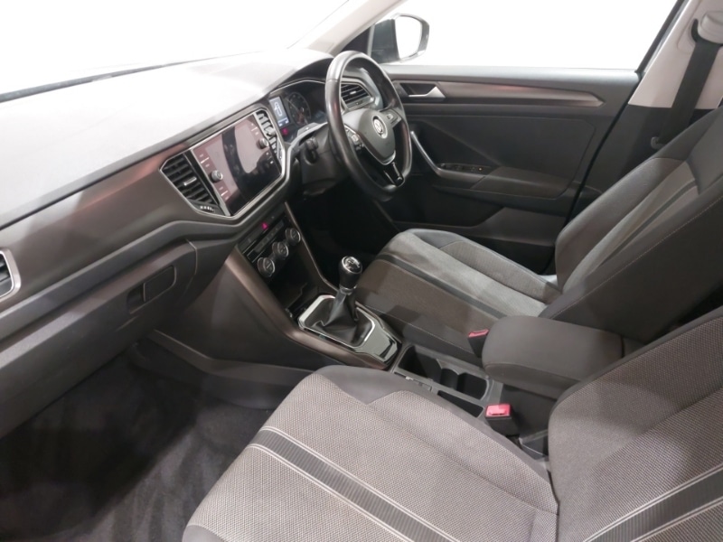 Used Volkswagen T-Roc 2019 for sale - 76478931: Photo 5