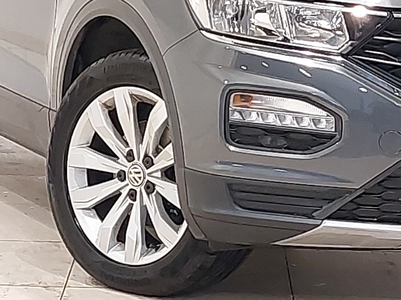 Used Volkswagen T-Roc 2019 for sale - 76478931: Photo 9