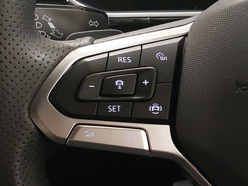 Used Volkswagen T-Roc 2025 for sale - 77189929: Photo 16