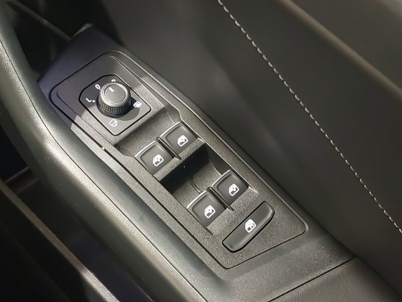 Used Volkswagen T-Roc 2025 for sale - 77189929: Photo 19