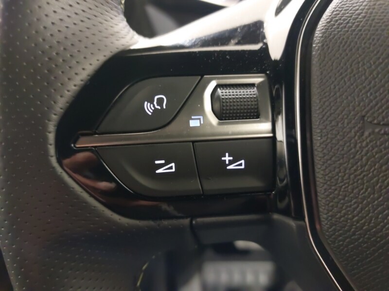 Used Peugeot 208 2021 for sale - 76478929: Photo 16