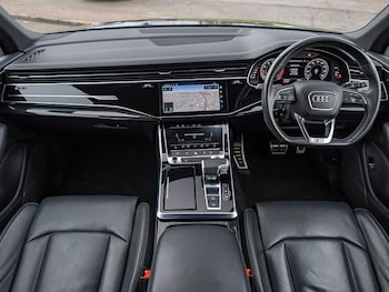 Used Audi Q7 2022 for sale - 77300189: Photo