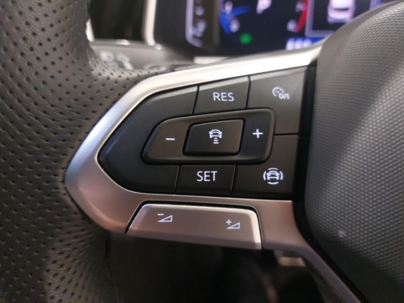 Used Volkswagen T-Roc 2025 for sale - 77149993: Photo 12