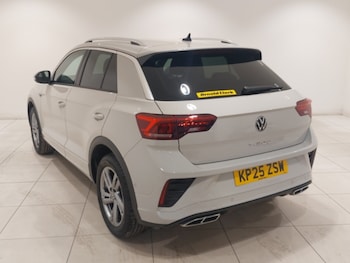 Used Volkswagen T-Roc 2025 for sale - 77149993: Photo