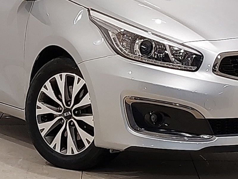 Used Kia Ceed 2017 for sale - 76629182: Photo 9