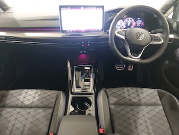 Used Volkswagen Golf 2024 for sale - 78642573: Photo