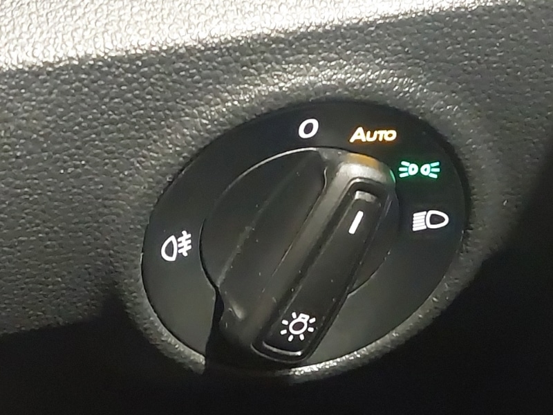 Used Volkswagen T-Roc 2023 for sale - 76880423: Photo 17