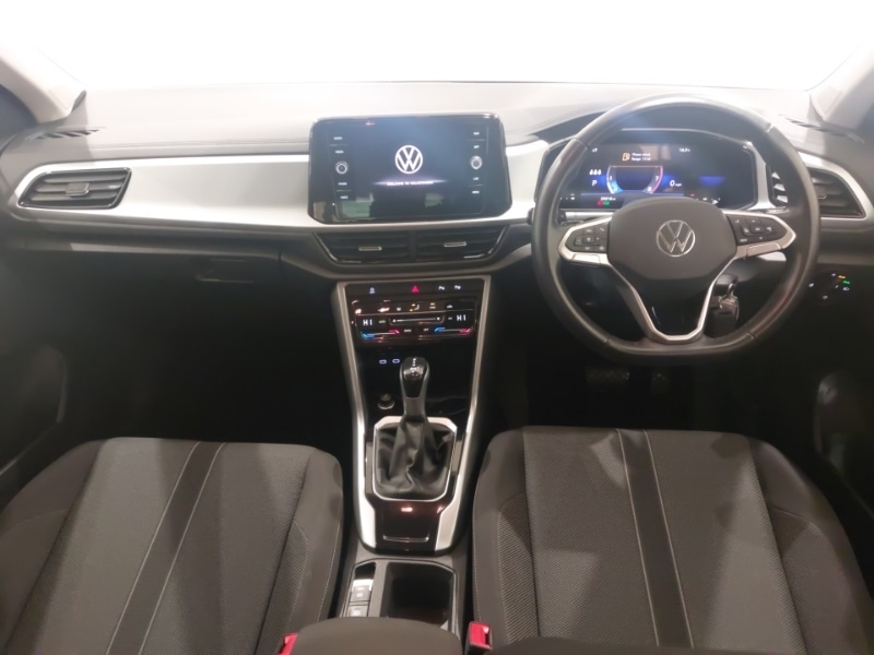 Used Volkswagen T-Roc 2023 for sale - 76880423: Photo 2