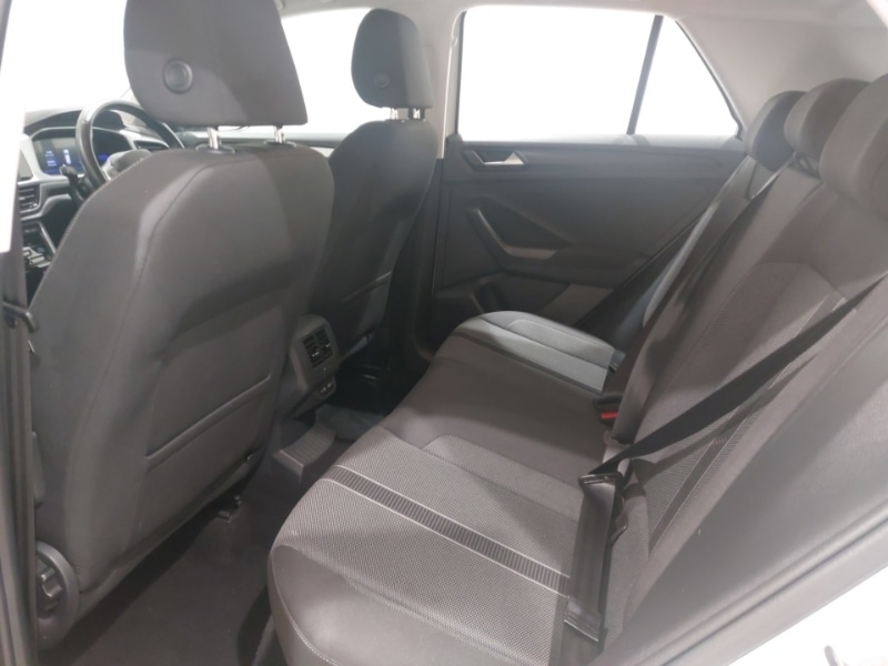 Used Volkswagen T-Roc 2023 for sale - 76880423: Photo 6