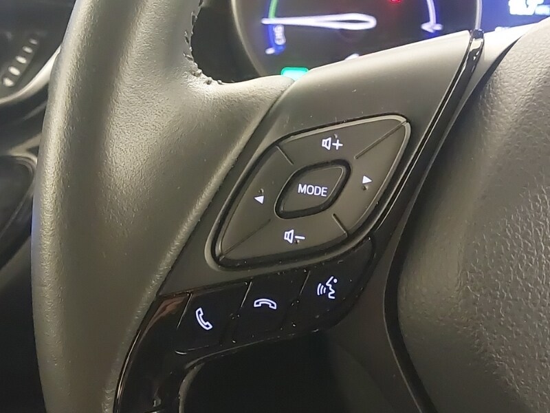 Used Toyota C-HR 2023 for sale - 77818372: Photo 15