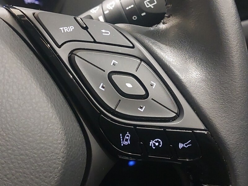 Used Toyota C-HR 2023 for sale - 77818372: Photo 16