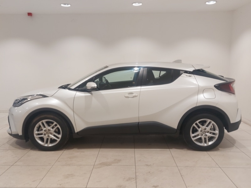 Used Toyota C-HR 2023 for sale - 77818372: Photo 4