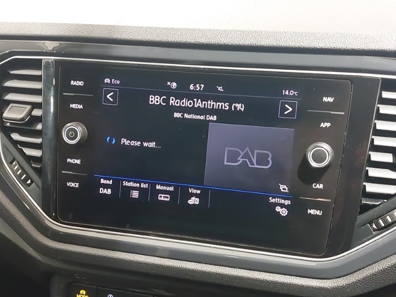 Used Volkswagen T-Roc 2018 for sale - 77329973: Photo 10