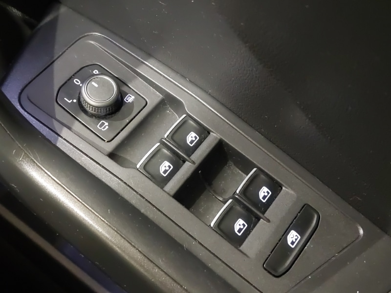 Used Volkswagen T-Roc 2018 for sale - 77329973: Photo 19