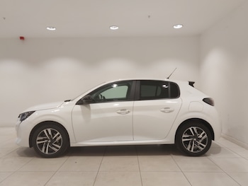 Used Peugeot 208 2023 for sale - 78355500: Photo