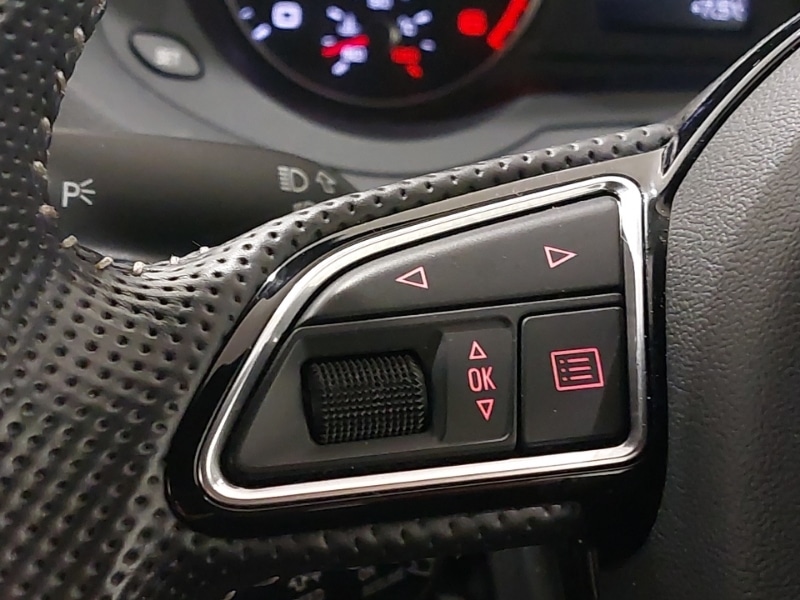 Used Audi Q3 2016 for sale - 77419150: Photo 16