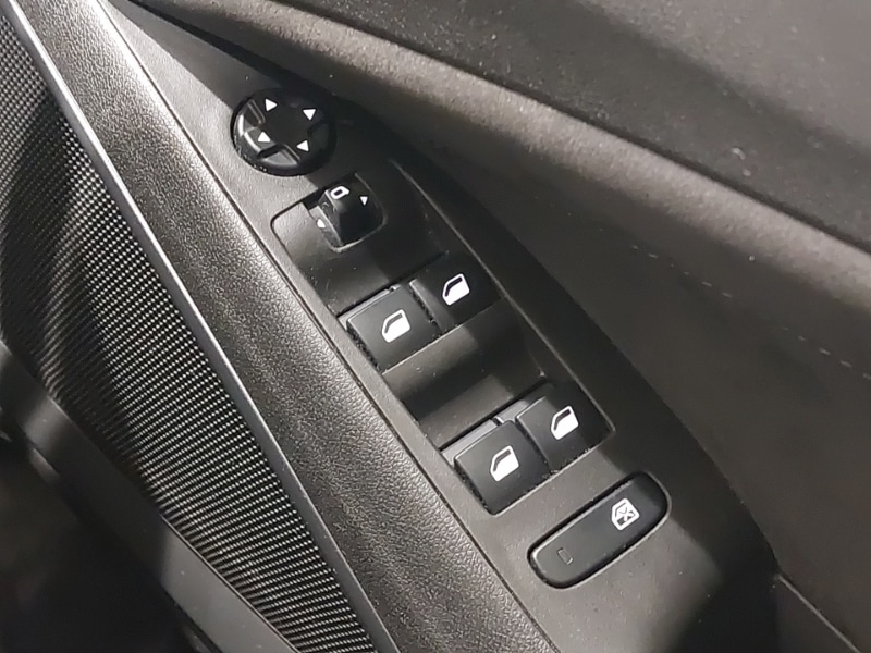 Used Vauxhall Crossland 2022 for sale - 76403718: Photo 19