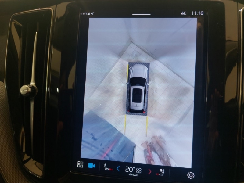 Used Volvo XC60 2023 for sale - 77197718: Photo 11