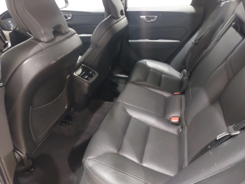 Used Volvo XC60 2023 for sale - 77197718: Photo 6