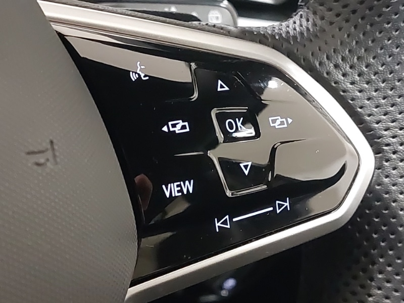 Used Volkswagen T-Roc 2023 for sale - 78023679: Photo 16