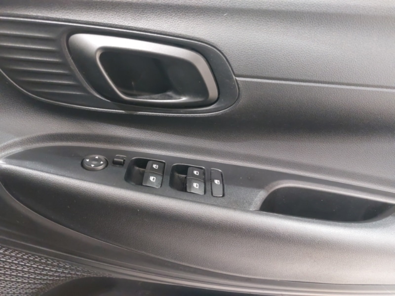 Used Hyundai i20 2022 for sale - 76704821: Photo 19