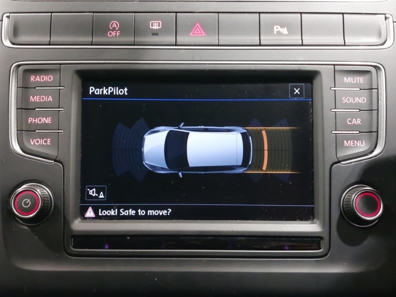 Used Volkswagen Polo 2017 for sale - 76384102: Photo 11